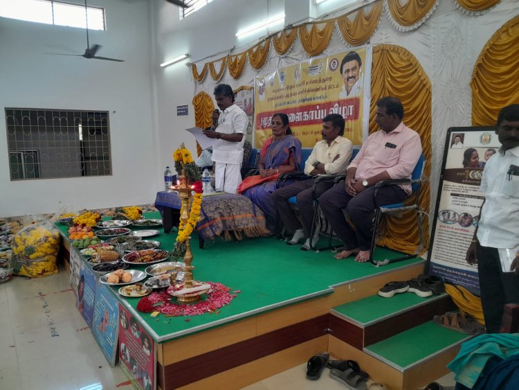 ஓட்டப்பிடாரத்தில் நடைபெற்ற சமுதாய வளைகாப்பு விழாவில் பெண்களால் தான் ஒரு சிறந்த சமுதாயத்தை உருவாக்க முடியும் சண்முகையா எம்.எல்.ஏ பேச்சு