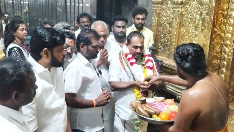 புரட்சித்தலைவி ஜெயலலிதா வழியில் தமிழகத்தில் 2026ல் மீண்டும் எடப்பாடியார் தலைமையில் அதிமுக ஆட்சி அமைய வேண்டி சிறப்பு பூஜை, அன்னதானம்
