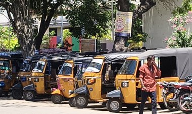 தூத்துக்குடியில் எந்த ஆட்டோவிலும் மீட்டர் பொருத்தாதது ஏன்?     பழைய பேருந்து நிலையத்திலிருந்து டுவிபுரம் 4ம் தெரு வரை ரூபாய் 100 வசூல் செய்யும் ஆட்டோ ஓட்டுநர் தூத்துக்குடி ஆர் டி ஓ நடவடிக்கை எடுப்பாரா?