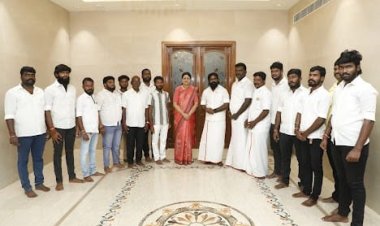 தமிழகத்தில் நடைபெறவுள்ள தோ்தலில் தென்மாவட்டங்களில் 45 தொகுதிகளில் அதிமுக கூட்டணியை வீழ்த்த தயாராகும் இசக்கிராஜா சாத்தூாில் நயினாா் நாகேந்திரனை எதிா்த்து போட்டி