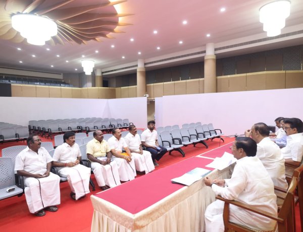 விளாத்திகுளம் தொகுதியில் திமுக சாா்பில் போட்டியிட 6பேர் மட்டுமே நேர்காணலில் பங்கேற்பு :