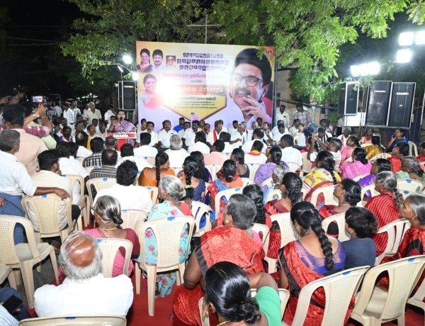 பட்ஜெட்டில் தமிழகத்திற்கு நிதி ஒதுக்கவில்லை. தமிழன் உலகம் முழுவதும் தலை நிமிா்ந்து வாழ்கிறான். என்பதற்காகவே தமிழ்நாட்டை தொடா்ந்து புறக்கணித்து வருகின்றனா்