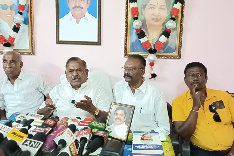 வேடநத்தம் பள்ளி மாணவி பாலியல் வன்கொடுமை செய்யப்பட்டு படுகொலை செய்யப்பட்ட வழக்கை சிபிஐ-க்கு மாற்ற வேண்டும் - அதிமுக மாநில வர்த்தக அணி செயலாளரும் முன்னாள் அமைச்சருமான சி.த.செல்லப்பாண்டியன் பரபரப்பு பேட்டி