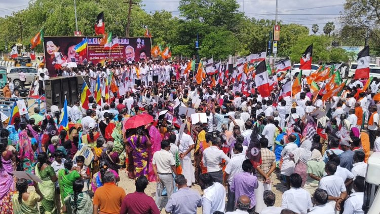 தூத்துக்குடியில் தேசிய ஜனநாயக கூட்டணி சாா்பில் ஆா்ப்பாட்டம்