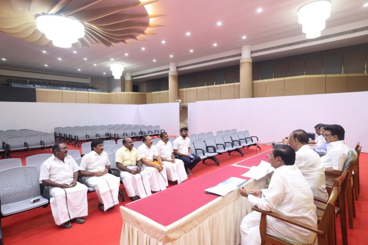 விளாத்திகுளம் தொகுதியில் திமுக சாா்பில் போட்டியிட 6பேர் மட்டுமே நேர்காணலில் பங்கேற்பு :