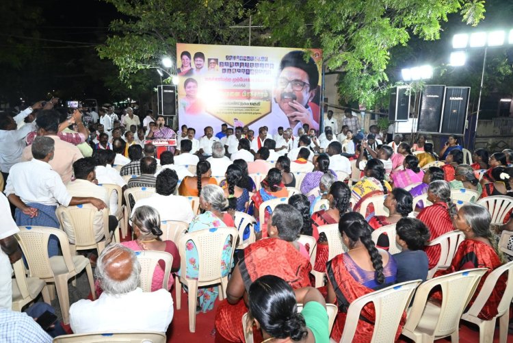 பட்ஜெட்டில் தமிழகத்திற்கு நிதி ஒதுக்கவில்லை. தமிழன் உலகம் முழுவதும் தலை நிமிா்ந்து வாழ்கிறான். என்பதற்காகவே தமிழ்நாட்டை தொடா்ந்து புறக்கணித்து வருகின்றனா்