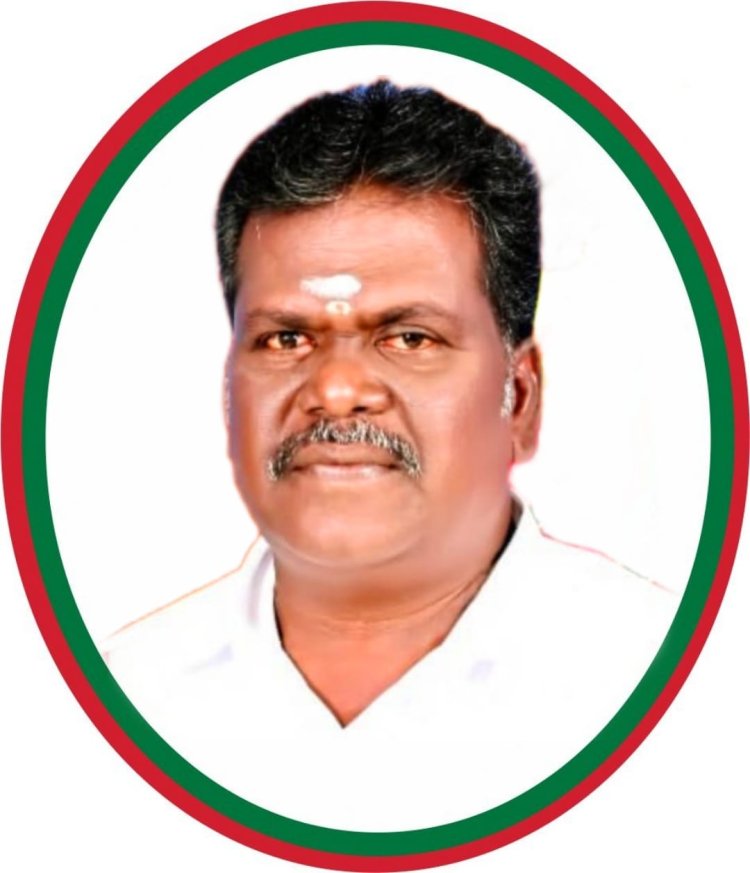 உலகின் முதல் தற்கொலை படைத்தலைவர் மாவீரன் சுந்தரலிங்கனாரின் 256 வது ஜெயந்தி விழா. ஜோதி கொண்டு செல்ல வரும் இளைஞர்கள் தொடர்பு கொள்ள வேண்டிய தொலைபேசி : 9500461003