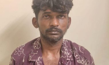 தூத்துக்குடியில் கொலை, கொள்ளை உள்ளிட்ட 30-க்கும் மேற்பட்ட வழக்குகளில் தொடர்புடைய பிரபல ரவுடியைப் போலீசார் துப்பாக்கியால் சுட்டுப் பிடித்தனர்.