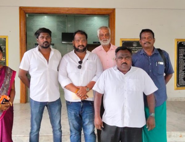 மக்கள் பாதுகாப்புக்கு அச்சுறுத்தல் –தூத்துக்குடியில் டிஜிட்டல் பேனர்கள் அகற்றக் கோரி மாநகராட்சி ஆணையர் பிரியங்காவிடம் பாஜக கோாிக்கை