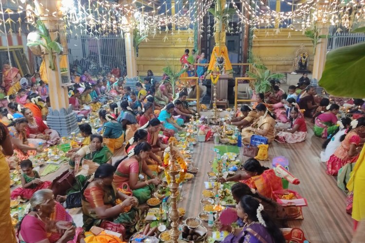 தூத்துக்குடி சண்முகபுரம் பத்திரகாளியம்மன் கோவிலில் சித்ரா பௌர்ணமி திருவிளக்குபூஜை