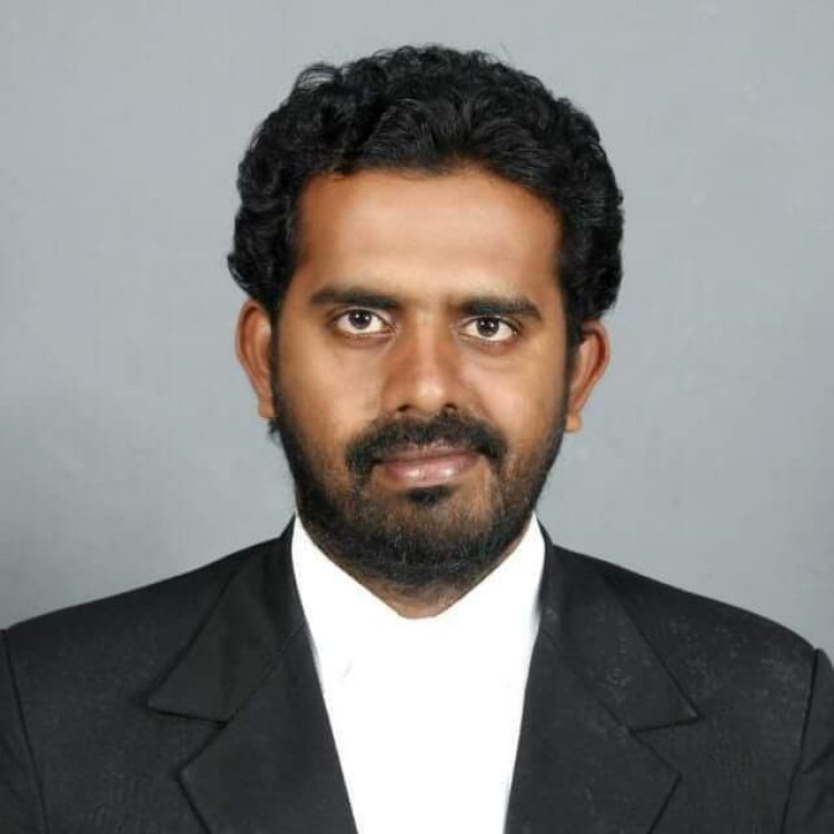 தூத்துக்குடி பத்திாிகையாளர்களுக்கான உாிமையை வழங்க முதல்வா் விஜய் நடவடிக்கை எடுக்க வேண்டும்