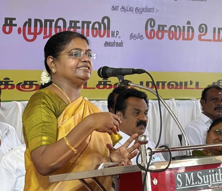 இனி வரும் காலம் திமுகவின் காலமாக அமைவதற்கு அனைவரும் திமுக தலைவா் ஸ்டாலின் வழியில் ஓற்றுமையுடன் பயணிக்க வேண்டும் முன்னாள் அமைச்சா் கீதாஜீவன் பேசினாா்.