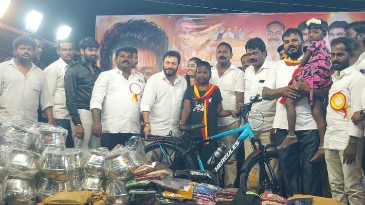 தூத்துக்குடிக்கு விஜய் வந்து சென்ற பிறகு மிகப்பொிய எழுச்சி தமிழகத்தில் ஏற்பட்டது. நலத்திட்ட உதவிகள்