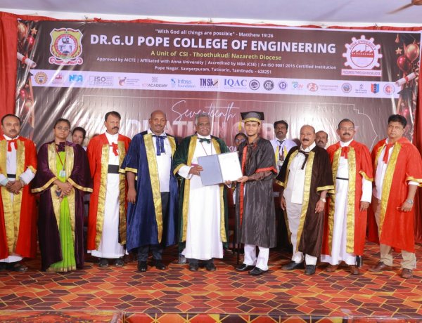 டாக்டர். ஜி. யு. போப் பொறியியல் கல்லூரியில் 17வது பட்டமளிப்பு விழா.