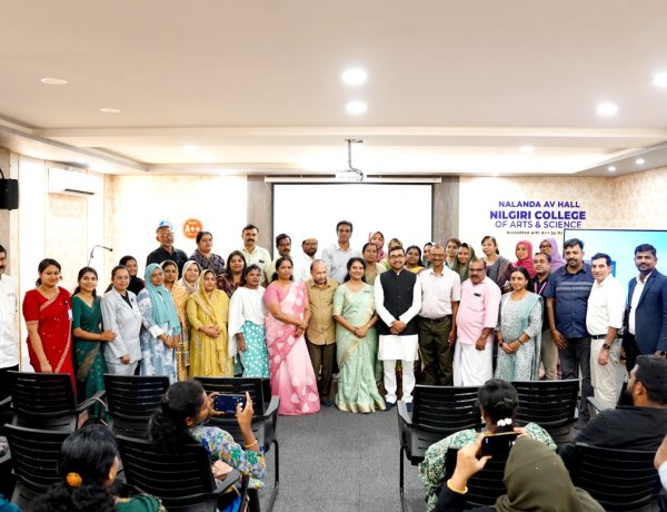 நீலகிரி கலை மற்றும் அறிவியல் கல்லூரி(தன்னாட்சி) தாளூர்-கல்லூரி வளாகத்தில் பெற்றோர் ஆசிரியர் கழகச் செயற்குழுக் கூட்டம்