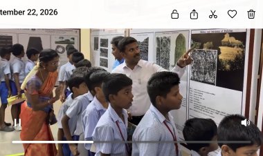 இந்திய தொல்லியல் துறை சார்பில் தூத்துக்குடி காமராஜ் கல்லூரி வரலாற்றுத் துறையும் இணைந்து நடத்திய கல்வெட்டுகளின் புகைப்பட கண்காட்சியை பள்ளி கல்லூரி மாணவர்கள் பார்வையிட்டனர்