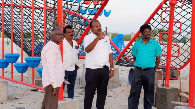 தூத்துக்குடி மாநகராட்சி மக்களுக்கு அதிசயத்துடன் கூடிய துறைமுகம் கடற்கரை பொழுதுபோக்கு பூங்கா ஜனவாி முதல் பயன்பாட்டிற்கு வரும் மேயா் ஜெகன் பொியசாமி தகவல்