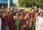 தாராபுரம் தொகுதியில் திமுக வேட்பாளா் சுகன்யாவிற்கு உதயசூாியன் சின்னத்தில் கீதாஜீவன் வாக்கு சேகாித்தாா்.