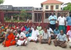 தூத்துக்குடி குறிஞ்சிநகாில் புதிய மதுபானக்கடை பணிகள் அப்பகுதி பொதுமக்கள் முற்றுகை மீண்டும் திமுக கவுன்சிலர் கீதா முருகேசன் போர்க்கொடி