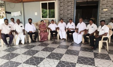 தாராபுரம் தொகுதி திமுக வேட்பாளர் சுகன்யா வெற்றிக்கு அனைவரும் ஓற்றுமையாக பணியாற்ற வேண்டும் ஆலோசனை வழங்கினாா் கீதாஜீவன்