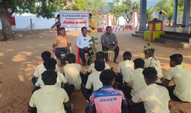 தூத்துக்குடி, S.A.V. பள்ளி NSS சிறப்பு முகாம் 7 நாள் வரை சமூகநலப் பணிகள்., மாணவர்களுக்கு விழிப்புணர்வு, தூய்மைப் பணி, கல்விச் சுற்றுலா என தொடரும் சமூகநலப் பணிகள்.!