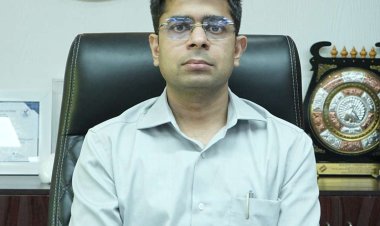 தூத்துக்குடி பத்திரிக்கையாளர்களின் மானிய விலையில் வீட்டுமனை கோரிக்கை நிறைவேற்றப்படுமா? என்ற எதிர்பார்ப்புடன் கால் நூற்றாண்டுகளாக பத்திரிக்கையாளர்கள் காத்திருக்கின்றனர்.