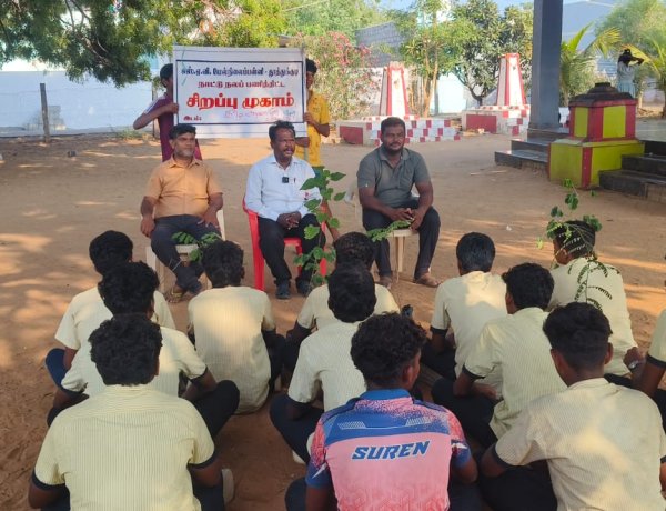 தூத்துக்குடி, S.A.V. பள்ளி NSS சிறப்பு முகாம் 7 நாள் வரை சமூகநலப் பணிகள்., மாணவர்களுக்கு விழிப்புணர்வு, தூய்மைப் பணி, கல்விச் சுற்றுலா என தொடரும் சமூகநலப் பணிகள்.!