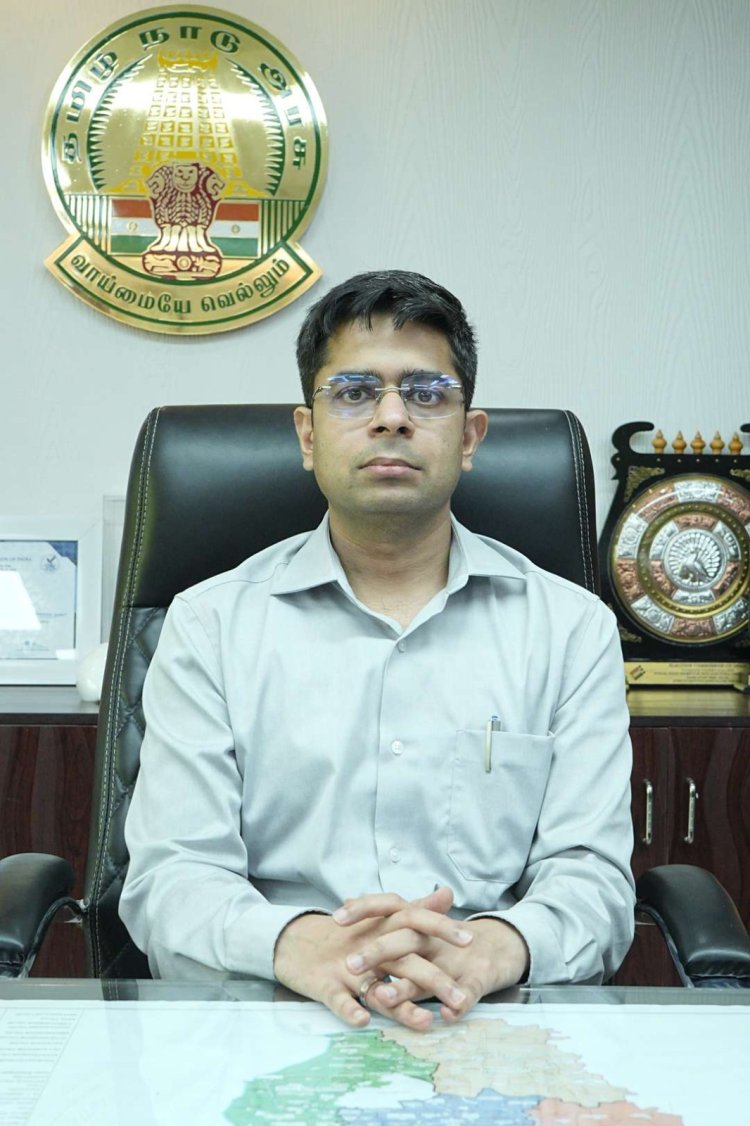 தூத்துக்குடி பத்திரிக்கையாளர்களின் மானிய விலையில் வீட்டுமனை கோரிக்கை நிறைவேற்றப்படுமா? என்ற எதிர்பார்ப்புடன் கால் நூற்றாண்டுகளாக பத்திரிக்கையாளர்கள் காத்திருக்கின்றனர்.